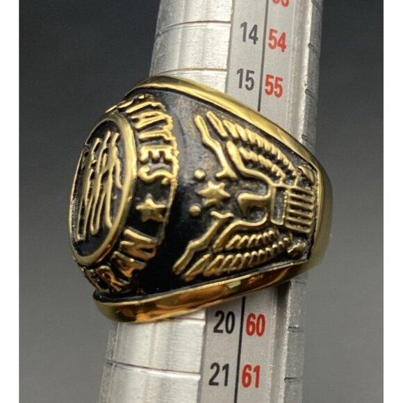 US Veteran Gold Tone Signet Ring Size 8 Military Tribute Unisex All Branches - Picture 10 of 12